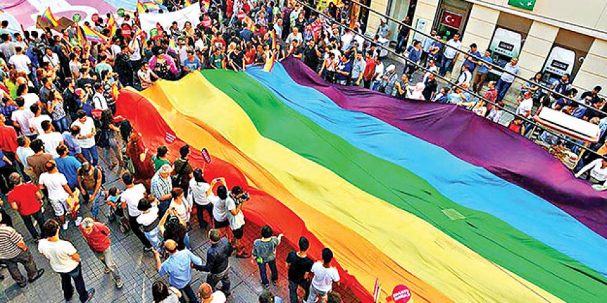 Kadıköy Belediyesi LGBTİ Sapkınlığını Teşvik Ediyor
