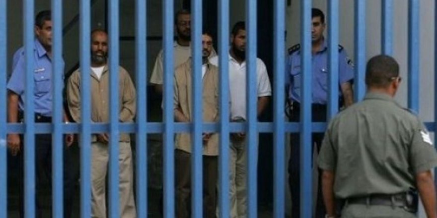 Hamas: İsrail Cezaevlerinde Filistinlilere Acımasız İşkenceler Uygulanıyor