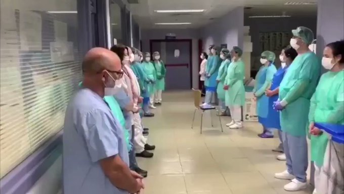 Doktorlar duada (Video Haber)