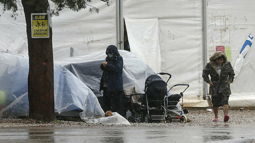 Yunanistan'da mülteciler için tehlike büyüyor