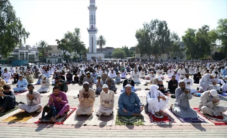 Dünyadan ramazan manzaraları (Foto Galeri)