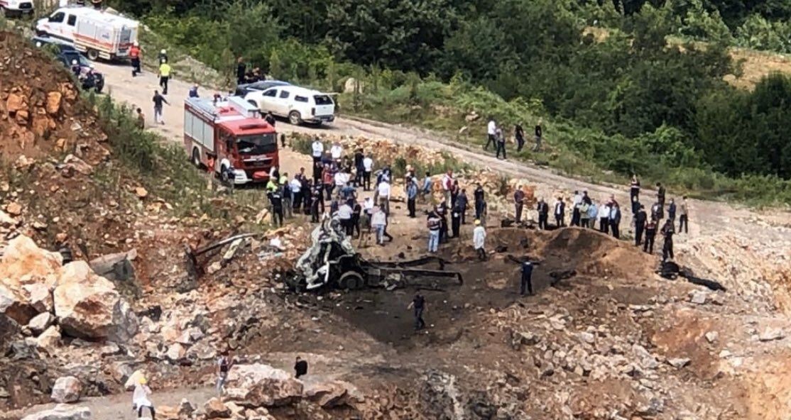 Sakarya'da şiddetli bir patlama daha! Yaralı asker ve siviller var