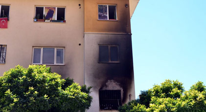 Annesi uyuşturucu için para vermedi diye annesinin evini yaktı