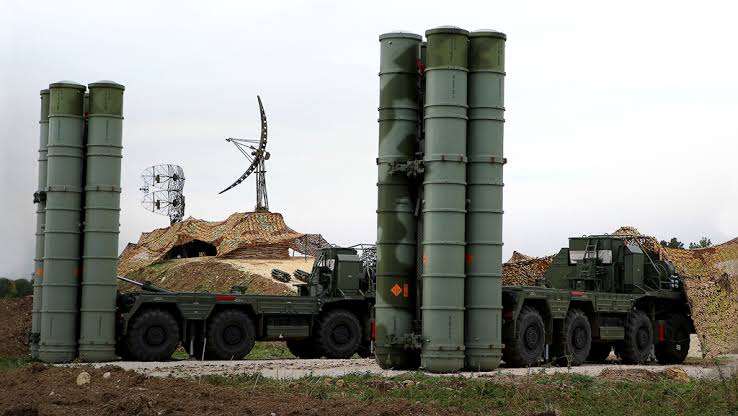 Türkiye S-400′leri bugün test edecek