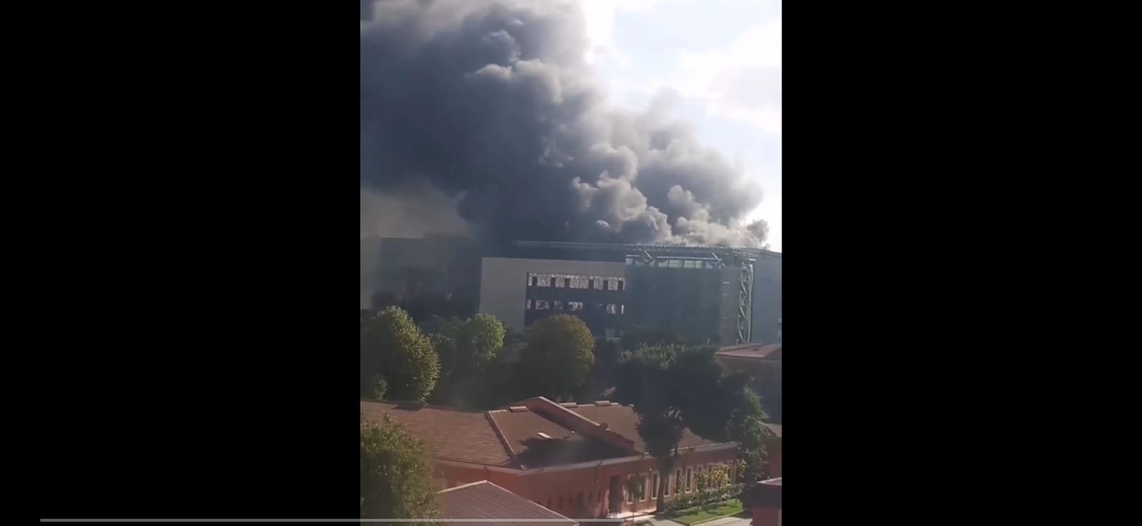 İstanbul'da korkutan yangın kontrol altına alındı