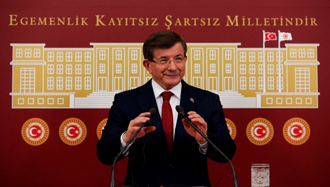 Ahmet Davutoğlu koronavirüse yakalandı