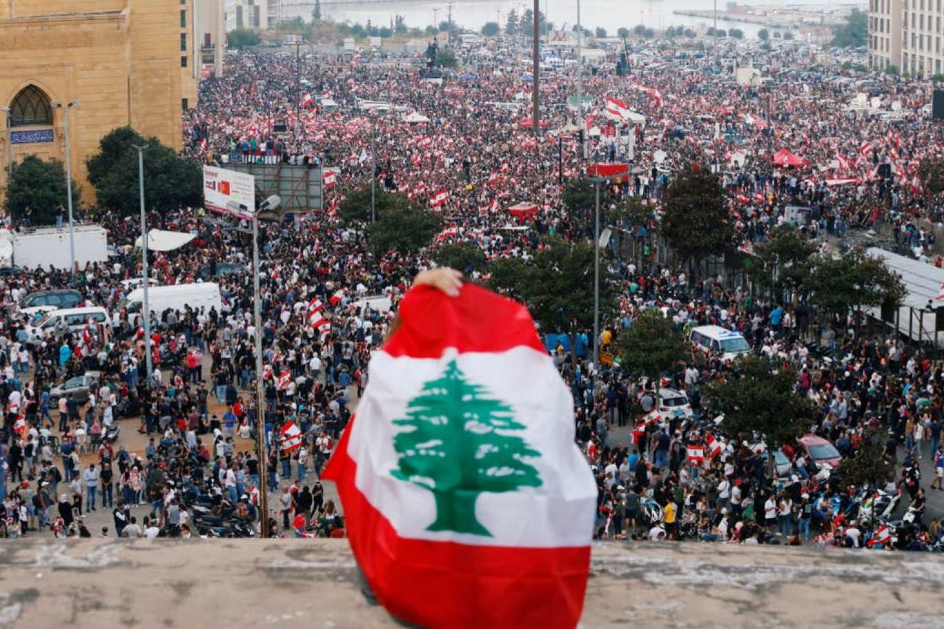 Lübnan devrimi sokaklara geri döndü