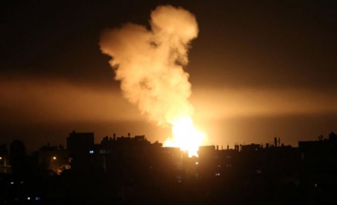 İsrail Füzeleri Şam'ı Vuruyor