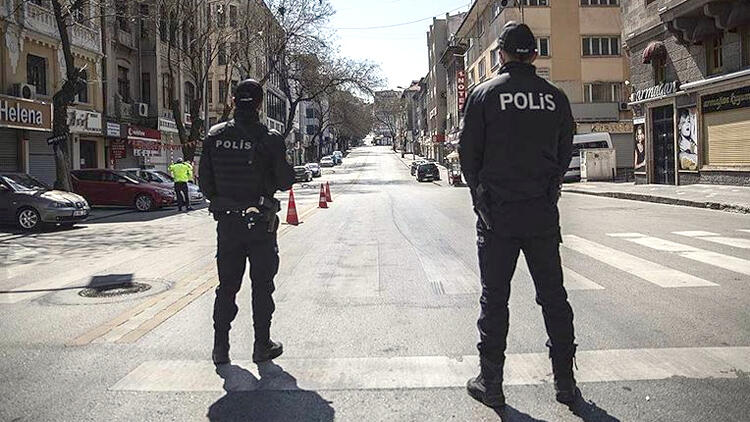 İçişleri Bakanlığı'ndan sokağa çıkma kısıtlamasıyla ilgili açıklama