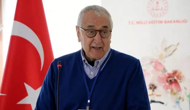 Prof. Cüceloğlu: Türkiye'de şehirleşmiş ve eğitim görmüş insandan korkuyorum