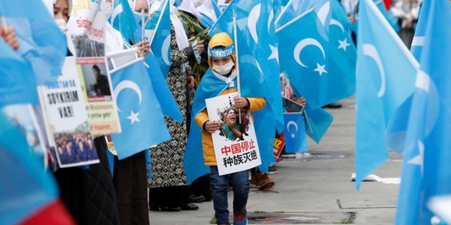 Çin Uygur çocukları ailelerinden ayırıp yetimhanelere gönderiyor