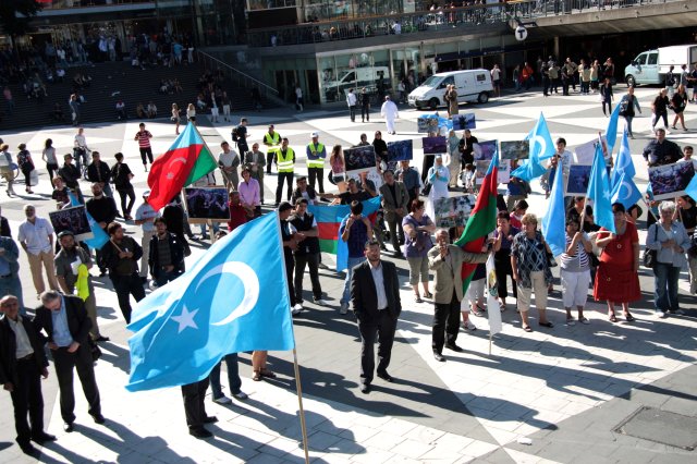 İsveç'te Çin'e karşı Uygur protestosu