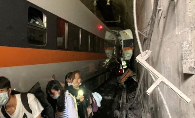 Tayvan'da tren faciası: 36 ölü, 60 yaralı