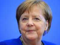 Merkel: "Nüfusun yüzde 60 ila 70'i bu virüsten etkilenebilir"